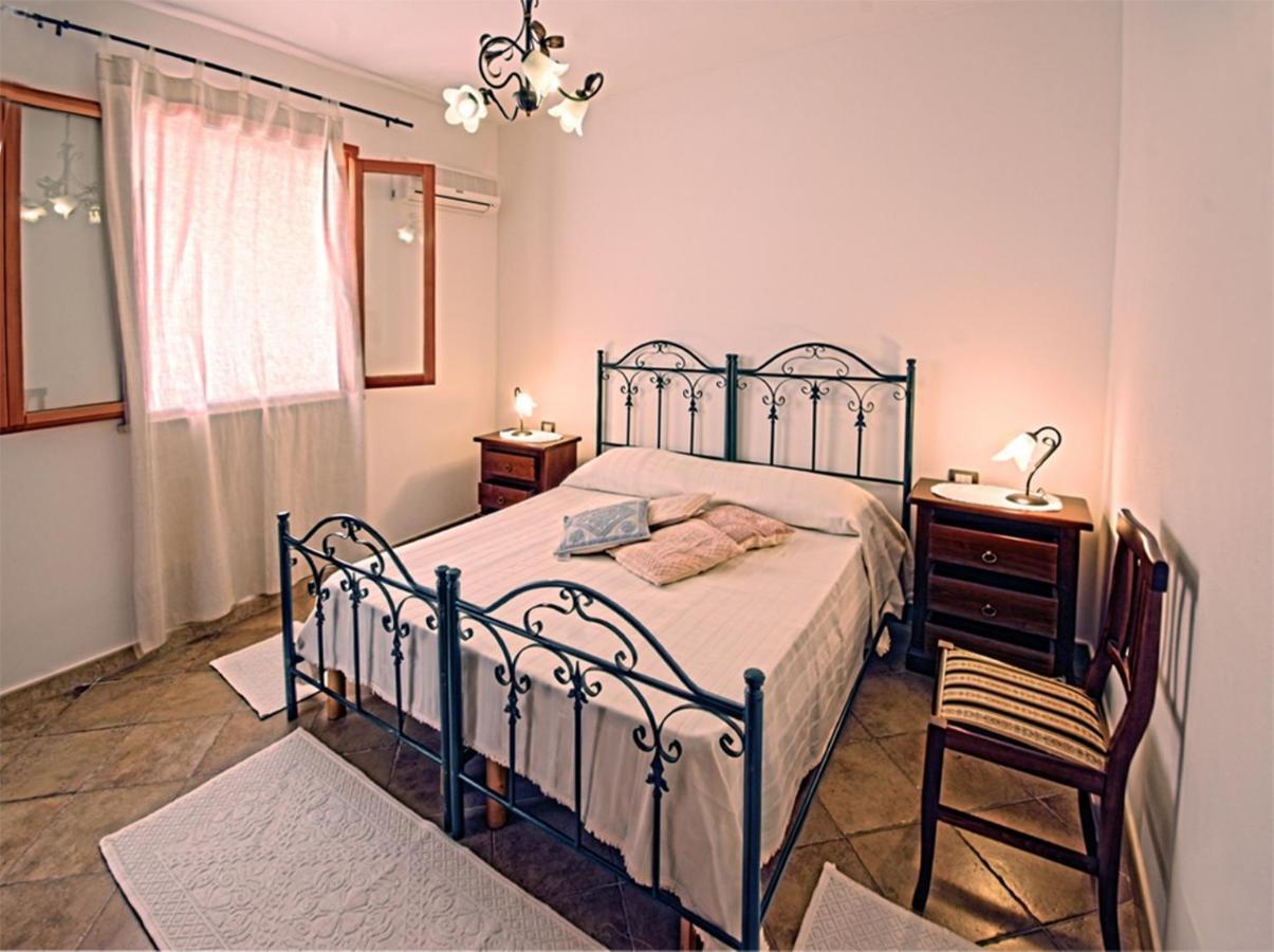 Agriturismo Sa Suerera Олмедо Стая снимка